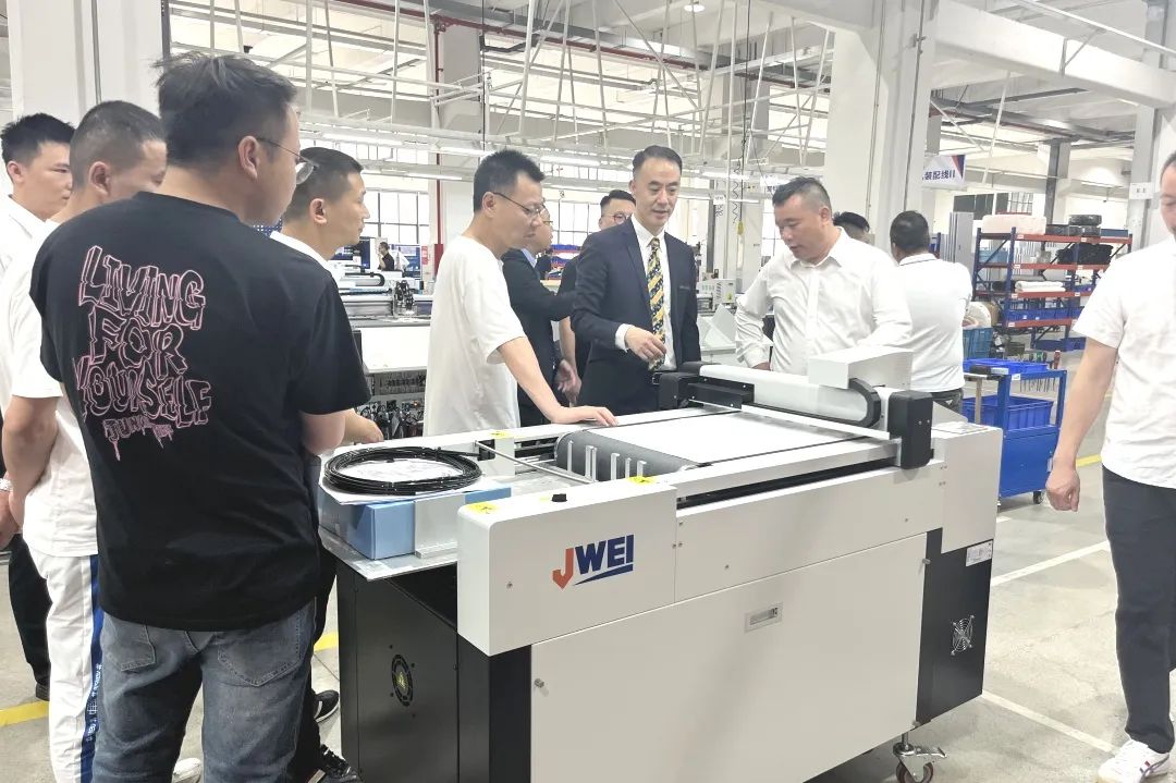 AG真人官方(中国)官方网站IOS/安卓通用版/手机app下载